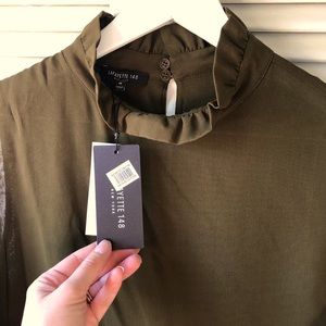 NWT M Lafayette 148 olive green sleeveless silk blouse